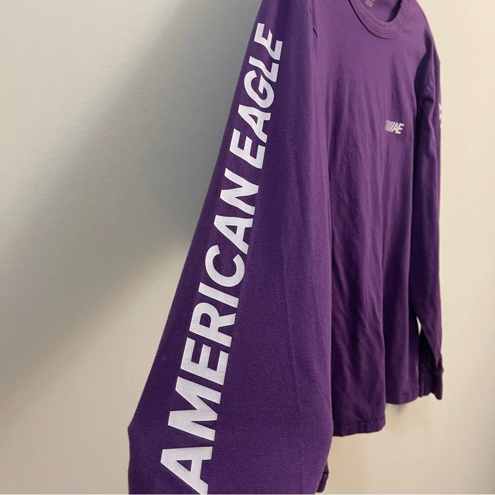 American Eagle Men’s Purple Long Sleeve Graphic T-Shirt in size Large - Picture 4 of 7